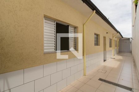 Casa à venda com 240m², 4 quartos e 1 vagaCorredor Lateral - Casa 2