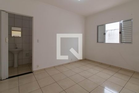 Casa à venda com 240m², 4 quartos e 1 vagaSuíte 1 - Casa 2