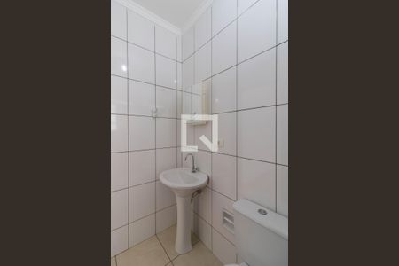 Casa à venda com 240m², 4 quartos e 1 vagaBanheiro da Suíte 1 - Casa 2