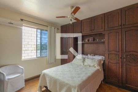 Casa à venda com 300m², 3 quartos e 5 vagasQuarto  2