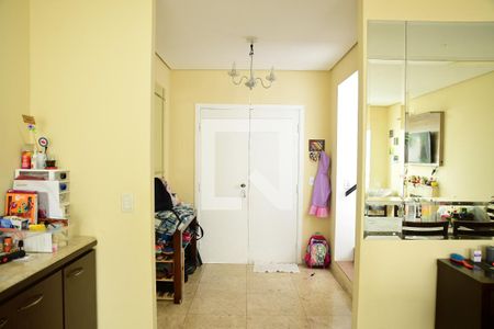 Sala de casa de condomínio para alugar com 4 quartos, 190m² em Jardim Passárgada I, Cotia