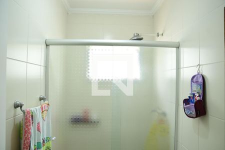 Casa de condomínio para alugar com 190m², 4 quartos e 3 vagasBanheiro suíte 1