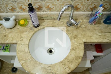 Casa de condomínio para alugar com 190m², 4 quartos e 3 vagasLavabo