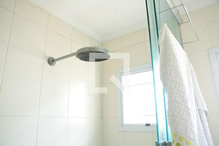 Casa de condomínio para alugar com 190m², 4 quartos e 3 vagasBanheiro da Suíte 2