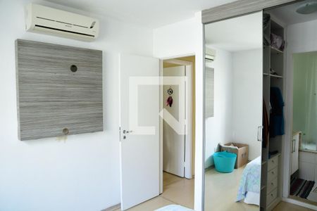 Casa de condomínio para alugar com 190m², 4 quartos e 3 vagasSuíte 2 