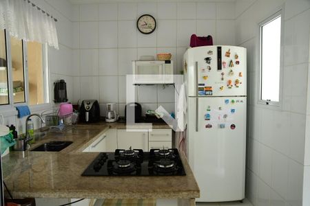 Casa de condomínio para alugar com 190m², 4 quartos e 3 vagasCozinha