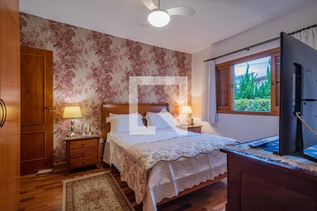 Casa à venda com 280m², 3 quartos e 3 vagasSuíte 1