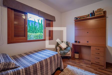 Casa à venda com 280m², 3 quartos e 3 vagasSuíte 2