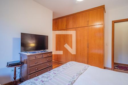 Casa à venda com 280m², 3 quartos e 3 vagasSuíte 1