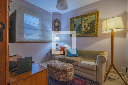 Casa à venda com 280m², 3 quartos e 3 vagasEscritório