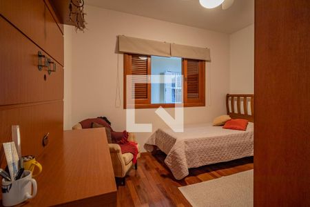 Casa à venda com 280m², 3 quartos e 3 vagasSuíte 3