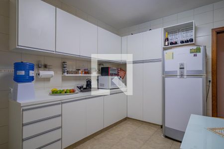 Casa à venda com 280m², 3 quartos e 3 vagasCozinha