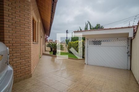 Casa à venda com 280m², 3 quartos e 3 vagasGaragem