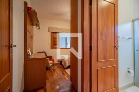 Casa à venda com 280m², 3 quartos e 3 vagasSuíte 3