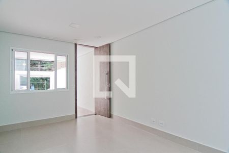 Sala de casa para alugar com 3 quartos, 120m² em Parque Sao Domingos, São Paulo