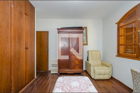 Casa para alugar com 270m², 4 quartos e 4 vagasQuarto 2