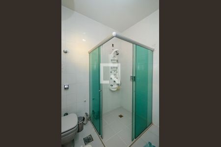 Casa para alugar com 270m², 4 quartos e 4 vagasBanheiro Social