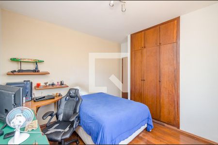 Casa para alugar com 270m², 4 quartos e 4 vagasQuarto 4