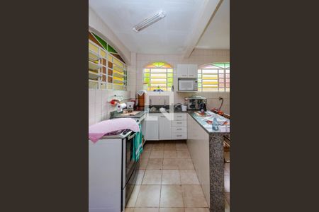 Casa para alugar com 270m², 4 quartos e 4 vagasCozinha