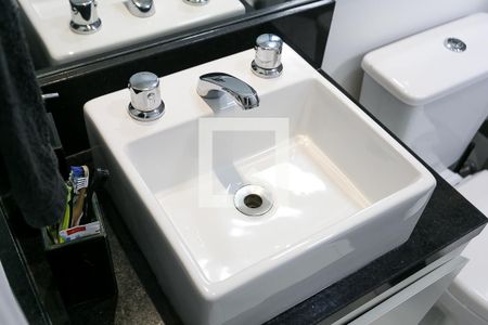 Apartamento à venda com 60m², 2 quartos e 1 vagaBanheiro da Suíte 1