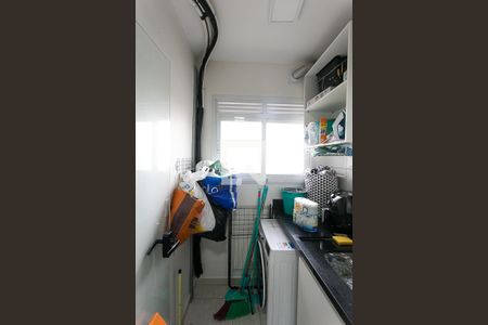 Apartamento à venda com 60m², 2 quartos e 1 vagaÁrea de Serviço