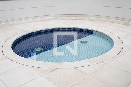 Apartamento à venda com 60m², 2 quartos e 1 vagaÁrea comum - Piscina