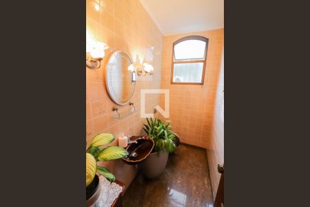 Casa para alugar com 400m², 5 quartos e 4 vagasLavabo