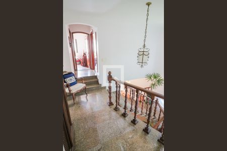 Casa para alugar com 400m², 5 quartos e 4 vagasCorredor Quartos