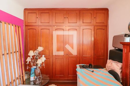 Casa para alugar com 400m², 5 quartos e 4 vagasQuarto 2