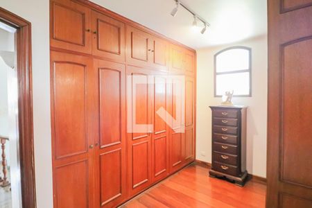 Casa para alugar com 400m², 5 quartos e 4 vagasQuarto 5 Suite