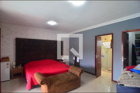 Casa à venda com 264m², 3 quartos e 4 vagasQuarto