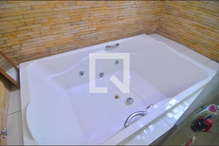 Casa à venda com 264m², 3 quartos e 4 vagasBanheiro