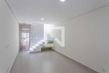 Sala de casa à venda com 3 quartos, 120m² em Parque Sao Domingos, São Paulo