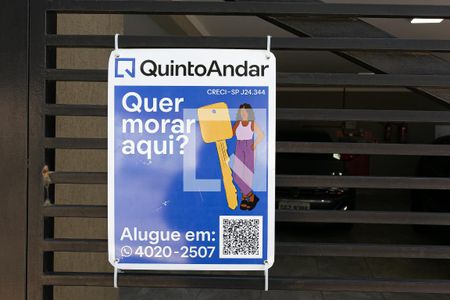 Apartamento à venda com 32m², 1 quarto e sem vagaFachada do Condomínio - Placa