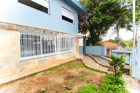 Casa à venda com 192m², 3 quartos e 2 vagasQuintal