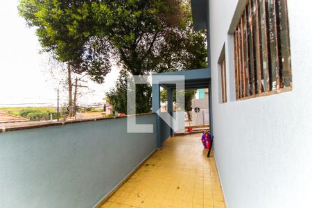 Casa à venda com 192m², 3 quartos e 2 vagasQuintal