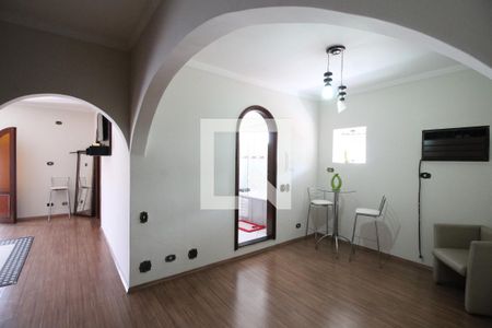 Casa à venda com 400m², 6 quartos e 4 vagasQuarto Suíte