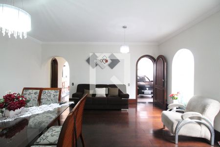 Casa à venda com 400m², 6 quartos e 4 vagasSala de Jantar