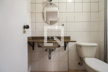 Apartamento à venda com 72m², 3 quartos e 1 vaga Apartamento à venda com 72m², 3 quartos e 1 vagaBanheiro Suíte