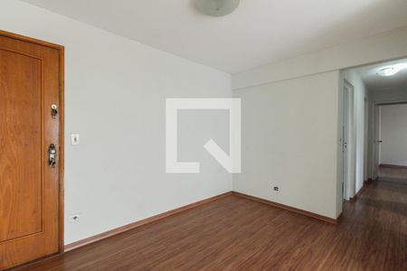 Apartamento à venda com 72m², 3 quartos e 1 vaga Apartamento à venda com 72m², 3 quartos e 1 vagaSala