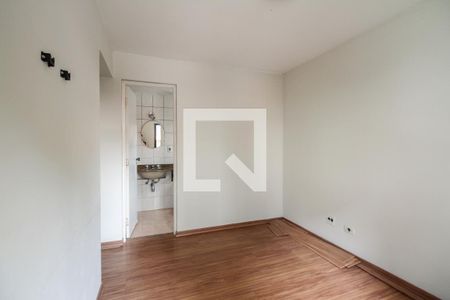 Apartamento à venda com 72m², 3 quartos e 1 vaga Apartamento à venda com 72m², 3 quartos e 1 vagaSuíte