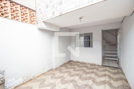 Casa para alugar com 59m², 2 quartos e 1 vaga Casa para alugar com 59m², 2 quartos e 1 vagaGaragem