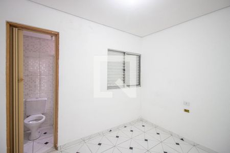 Casa para alugar com 59m², 2 quartos e 1 vaga Casa para alugar com 59m², 2 quartos e 1 vagaSuíte 2