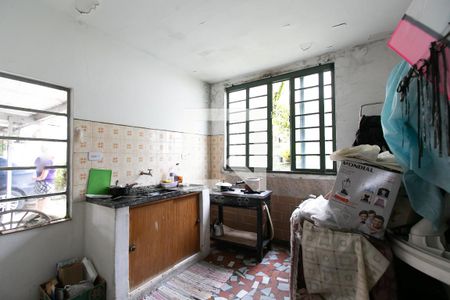 Casa à venda com 500m², 3 quartos e 8 vagas Casa à venda com 500m², 3 quartos e 8 vagasÁrea de Serviço