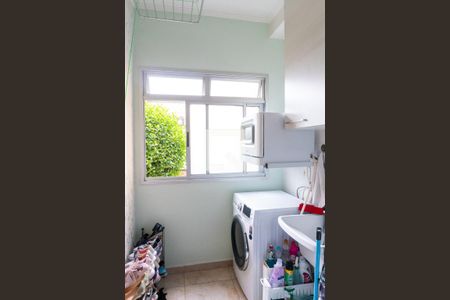 Apartamento à venda com 58m², 3 quartos e 1 vaga Apartamento à venda com 58m², 3 quartos e 1 vagaÁrea de Serviço