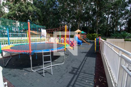 Apartamento para alugar com 54m², 2 quartos e 1 vaga Apartamento para alugar com 54m², 2 quartos e 1 vagaÁrea comum - Playground