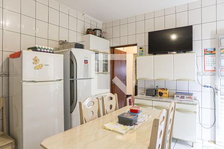 Casa à venda com 225m², 5 quartos e 2 vagasCozinha