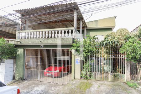 Casa à venda com 225m², 5 quartos e 2 vagasFachada