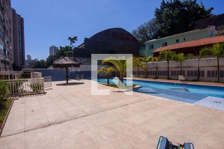 Apartamento à venda com 76m², 3 quartos e 1 vaga Apartamento à venda com 76m², 3 quartos e 1 vagaÁrea comum - Piscina