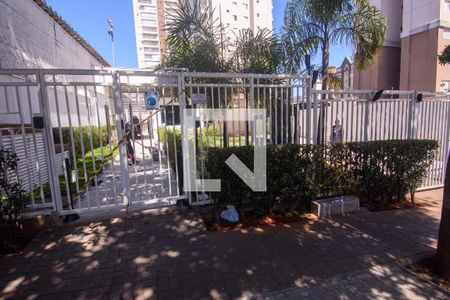 Apartamento à venda com 76m², 3 quartos e 1 vaga Apartamento à venda com 76m², 3 quartos e 1 vagaFachada